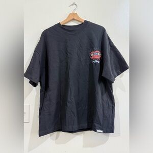 PLUME COSMETICS Black Short-Sleeve Tee with Red Chest Graphic
